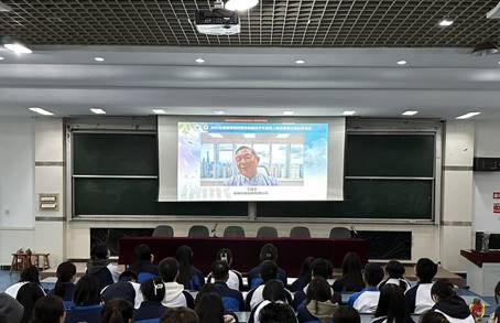 說(shuō)明: 0ba02fa3a18965f5789e7e7ec670259